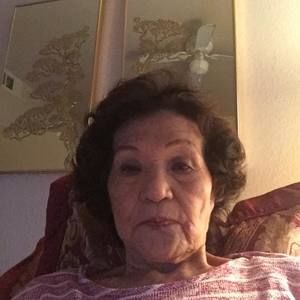 Meet your Posher, Estrella